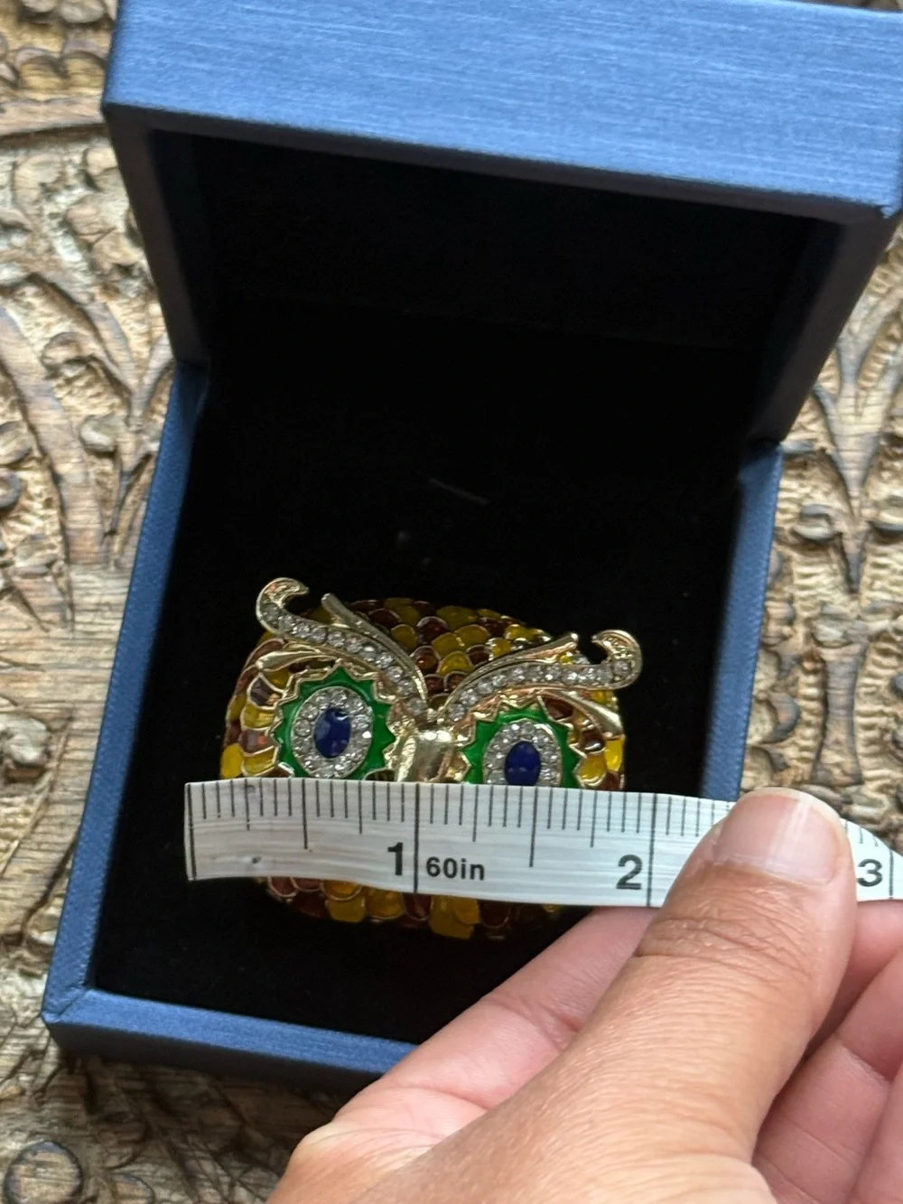 Elegant owl brooch